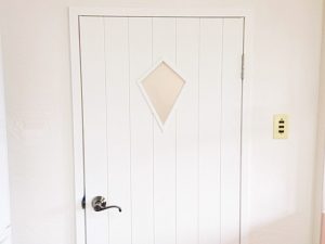 ドア修理 建具修理 奈良市 で浴室のドアを作る